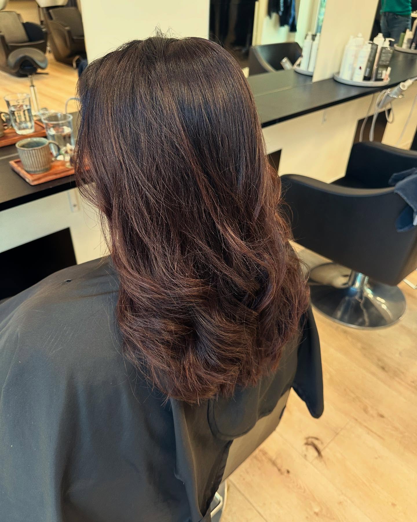 Mørk brunette med varme toner